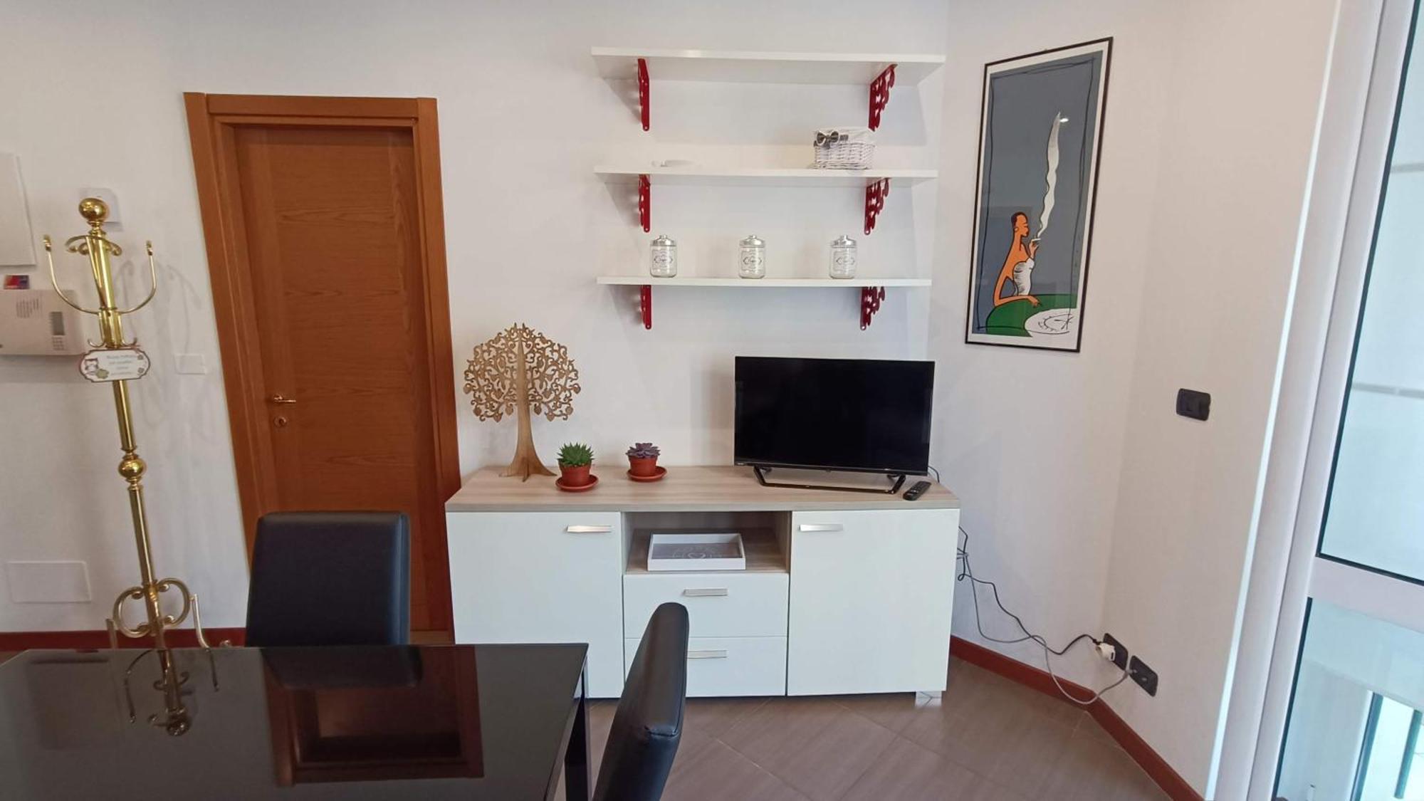 Carlo's Lf2.17-sanremo Centro-la Maison Del Corso-